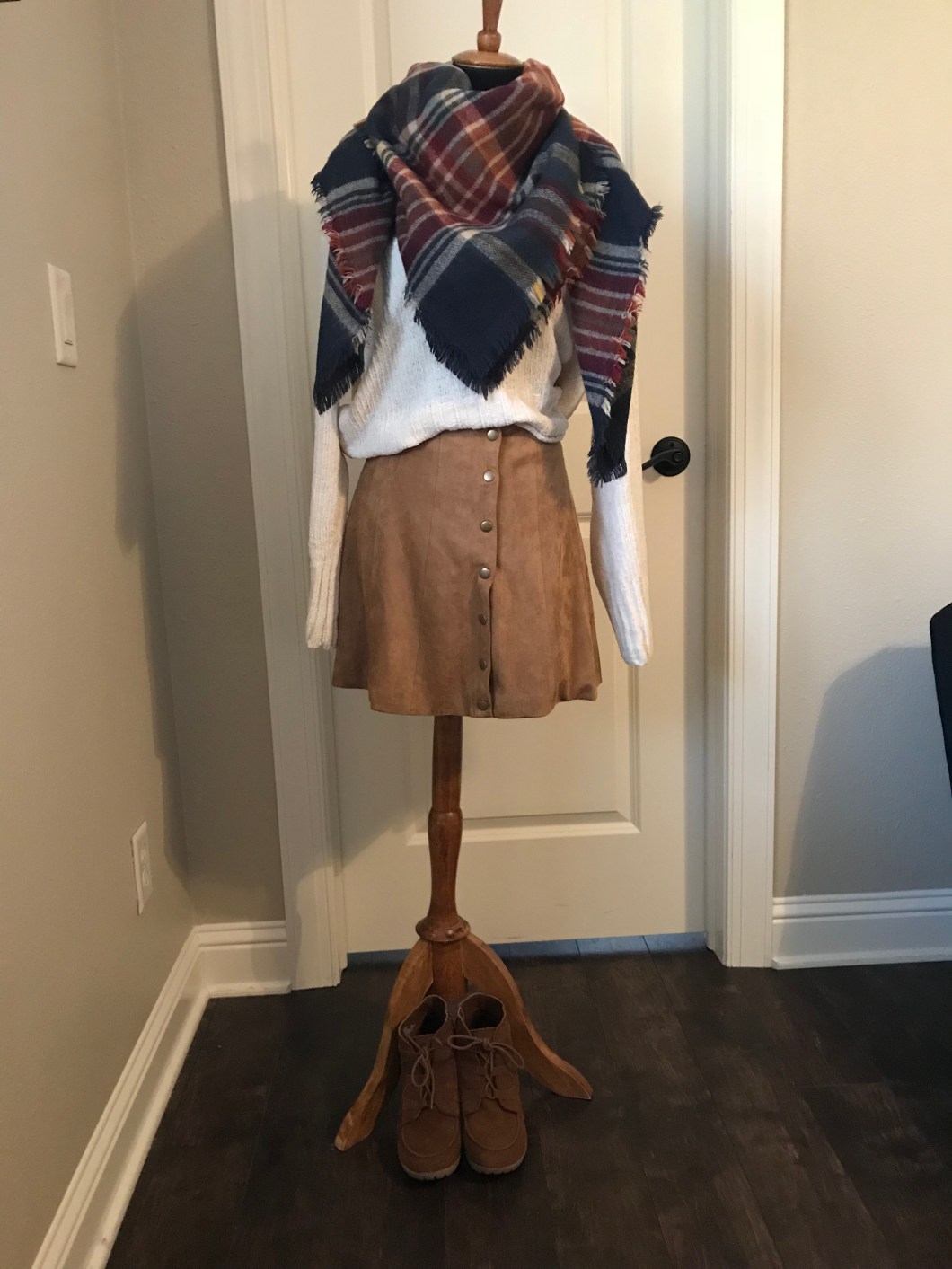 77E64664-FBE0-4023-BC56-DEDED77535D1